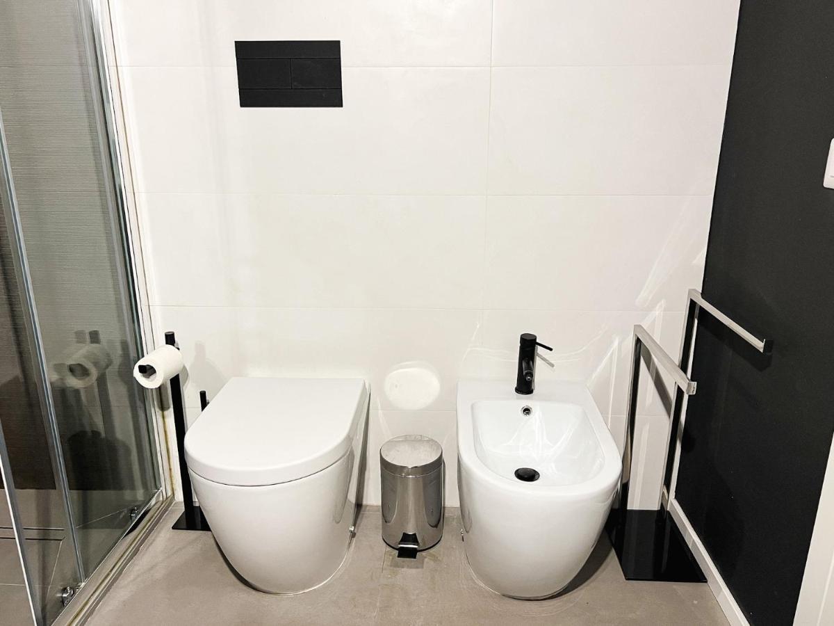 Al 115 Rooms Cagliari Zewnętrze zdjęcie