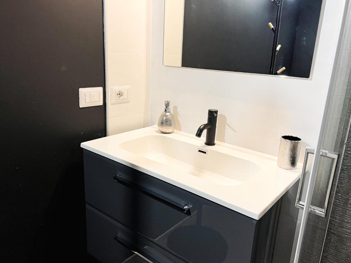 Al 115 Rooms Cagliari Zewnętrze zdjęcie